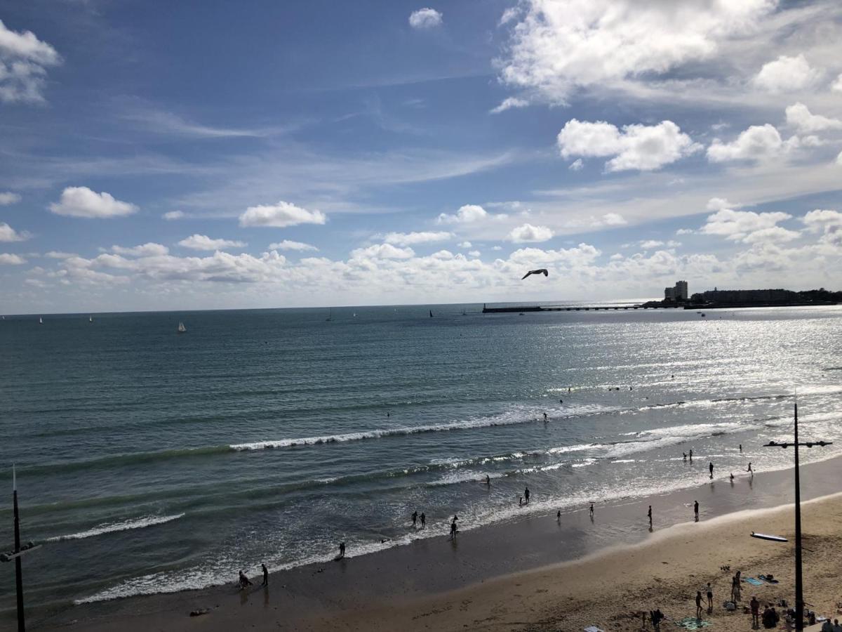 Appartement T2 Refait A Neuf Avec Balcon Face Mer Et Ascenseur, Au Coeur Des Sables-D'Olonne - Fr-1-485-70 Ле-Сабль-д’Олон Экстерьер фото